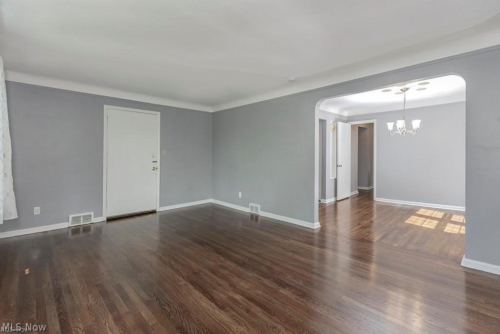 19825 Winslow Rd #2 - Photo 4 of 29