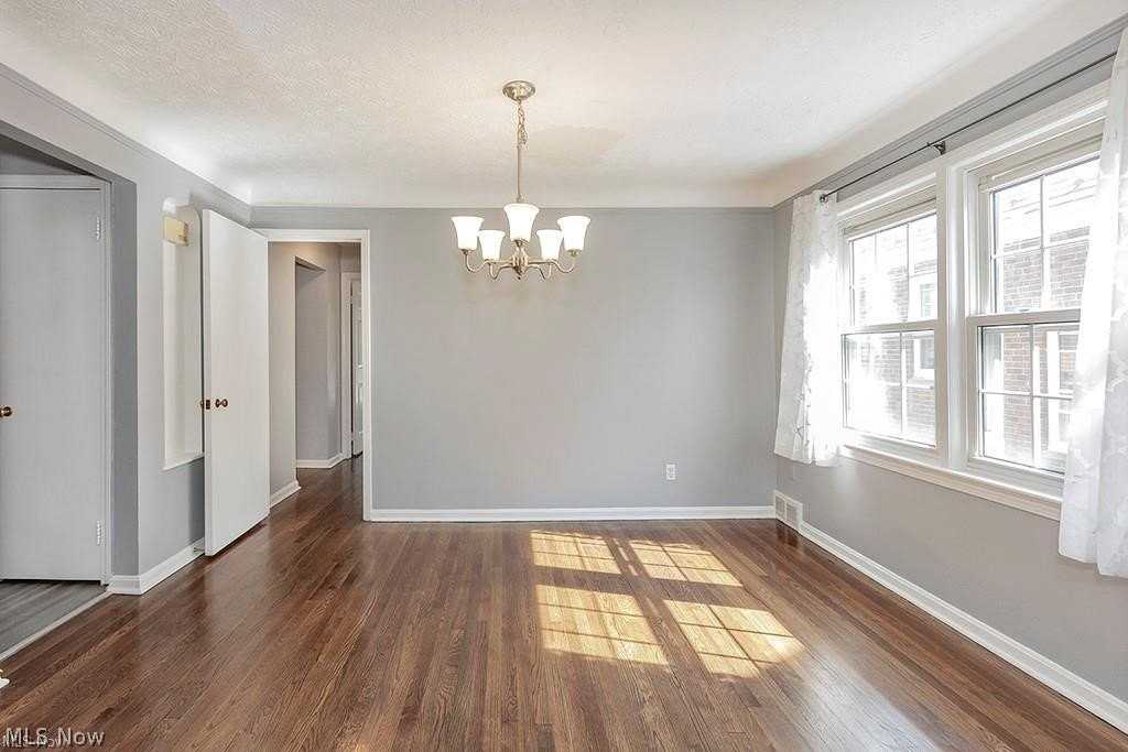 19825 Winslow Rd #2 - Photo 5 of 29