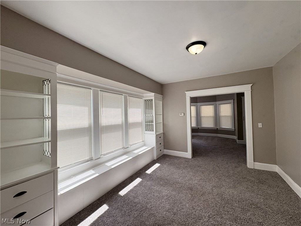 2049 West Blvd - Photo 6 of 19