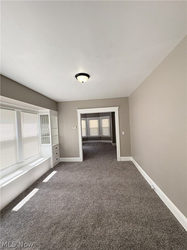 2049 West Blvd - Photo 7 of 19