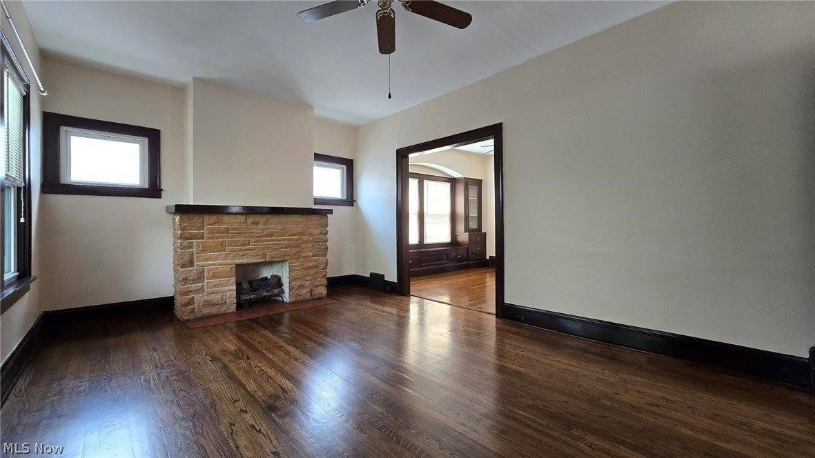 2126 Richland Ave - Photo 3 of 40