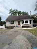 featured image of 533 Ramapo Valley Rd