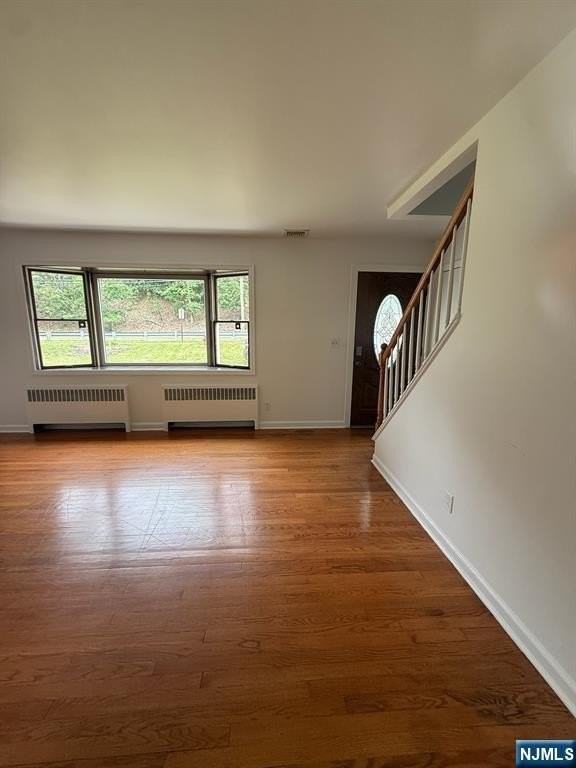 533 Ramapo Valley Rd - Photo 3 of 31