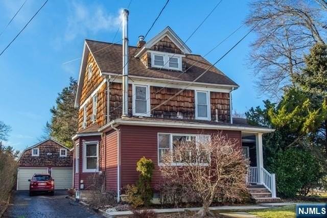 120 California Ave #2ndFL - Photo 2 of 13