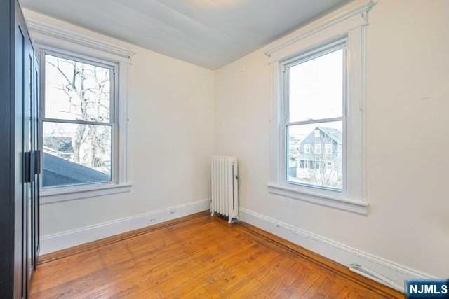 120 California Ave #2ndFL - Photo 3 of 13