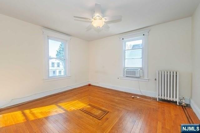 120 California Ave #2ndFL - Photo 6 of 13