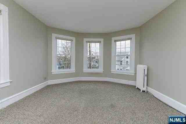 11 Montague Pl #2 - Photo 4 of 22