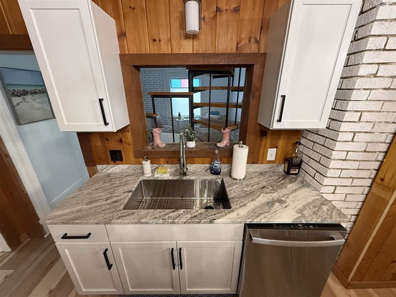 603 State St - Photo 7 of 30