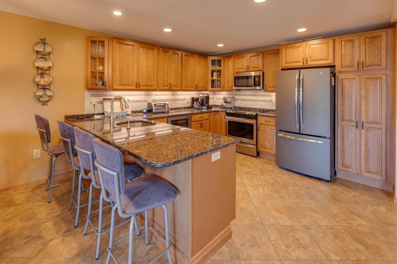 21 Woodbury Dr #27 - Photo 5 of 22