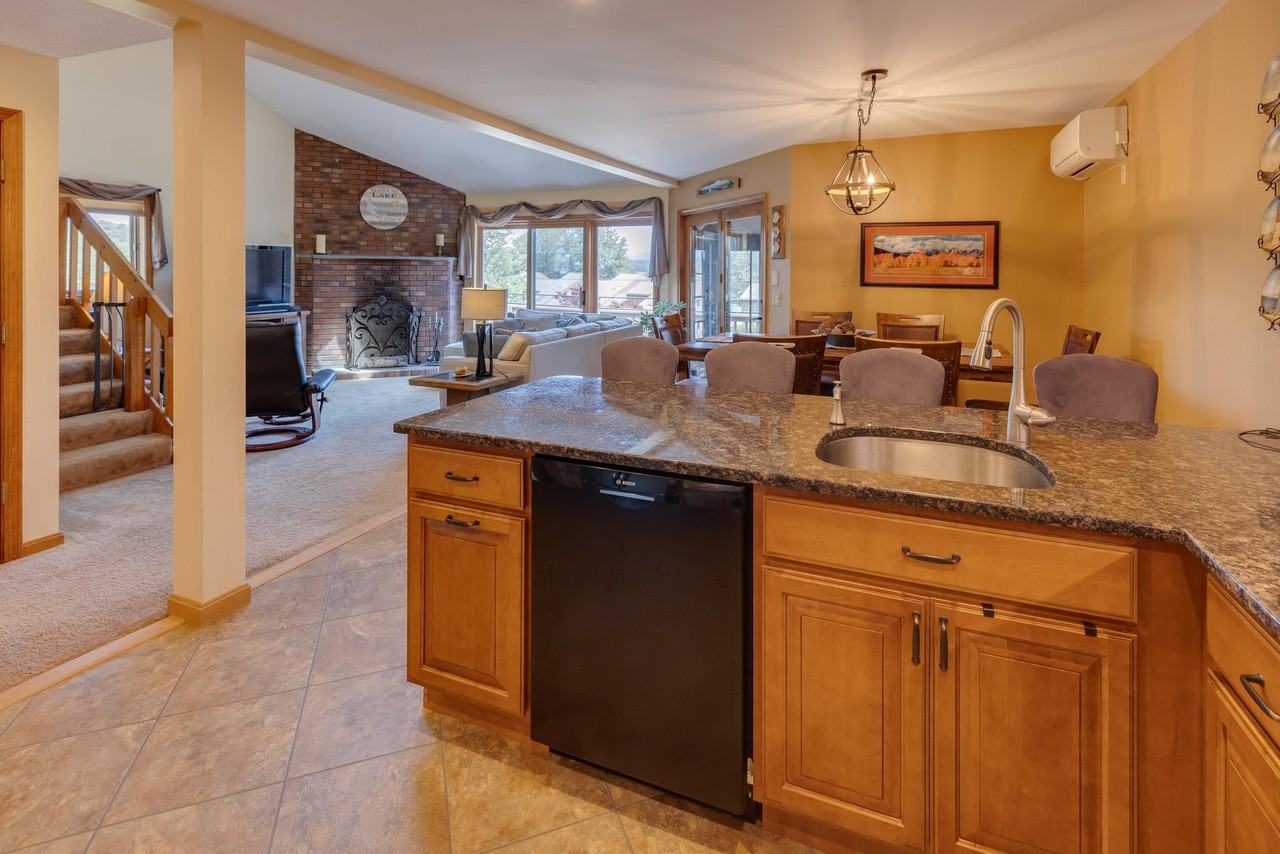 21 Woodbury Dr #27 - Photo 7 of 22