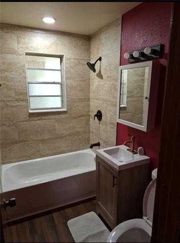 1402 Behrman Ave - Photo 5 of 14