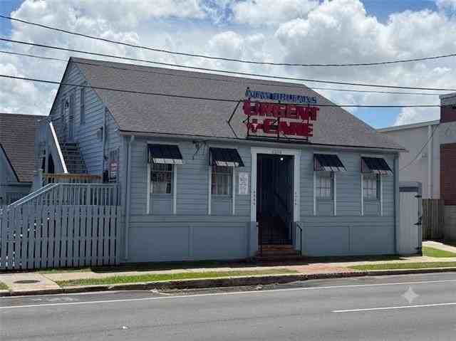 4304 S Claiborne Ave