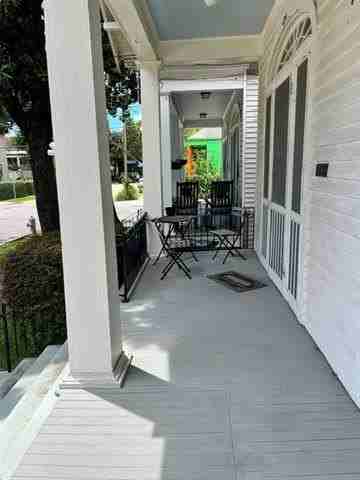 406 Hillary St - Photo 4 of 25