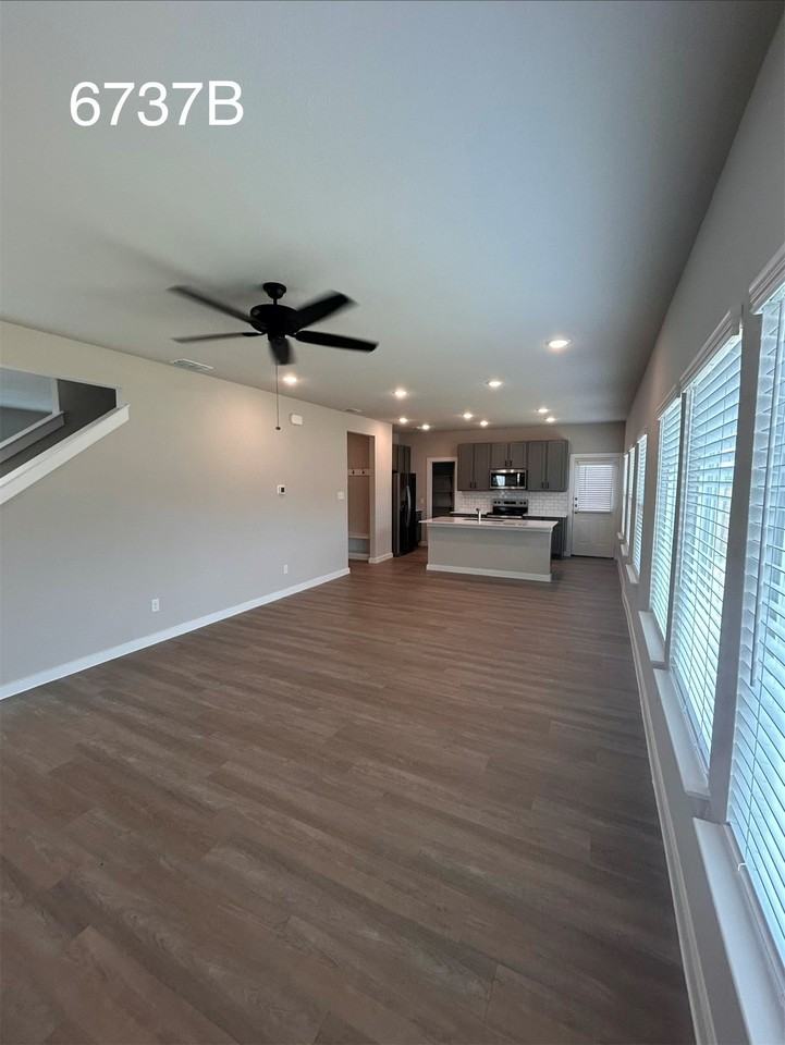 6737 Babylon Blvd - Photo 3 of 6