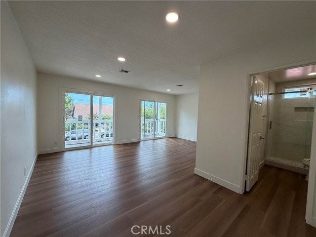 5051 Yearling Ave - Photo 5 of 8