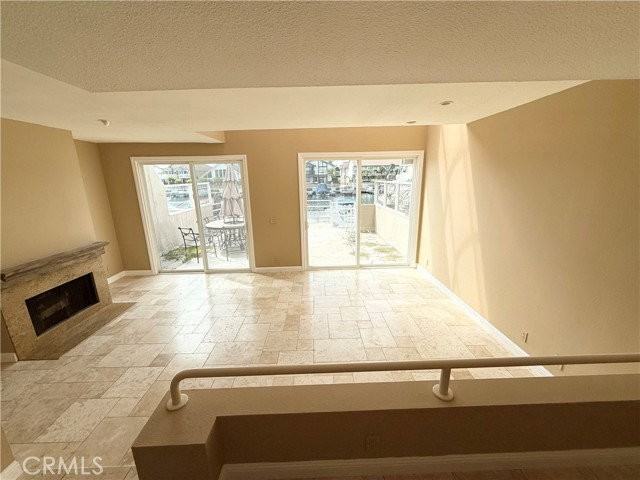 3382 Tempe Dr - Photo 4 of 8