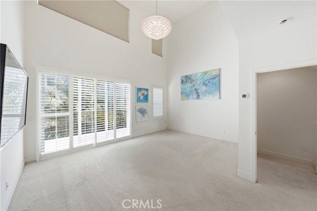266 Rockefeller - Photo 5 of 8