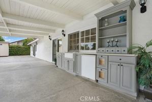 featured image of 6099 Nutmeg Ln