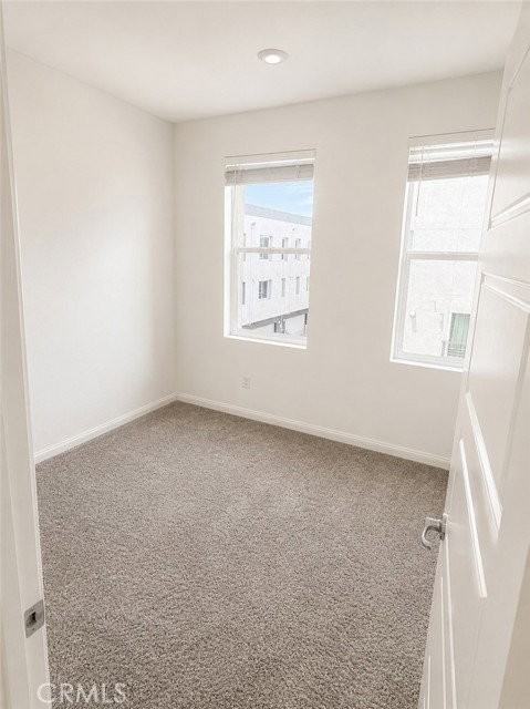 211 Steely - Photo 7 of 8