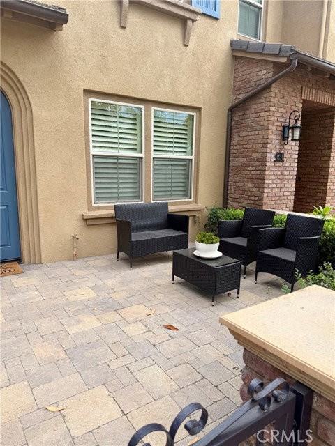 428 Campestre Ln - Photo 3 of 8