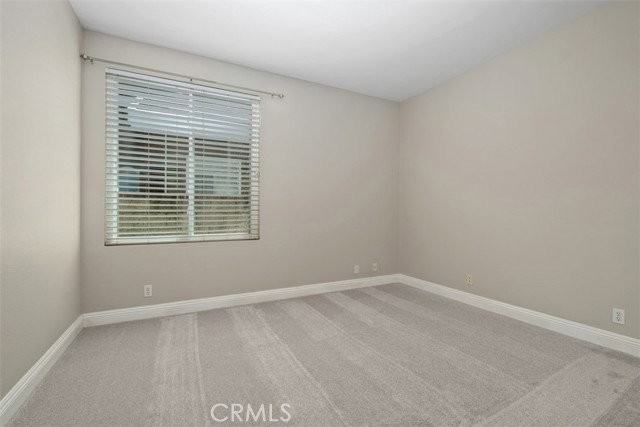 22481 Ivy-Ridge - Photo 4 of 8
