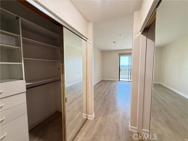 200 Paris Ln #210 - Photo 4 of 8