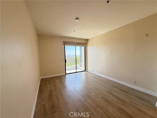 200 Paris Ln #210 - Photo 7 of 8