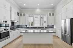 14995 Oak St - Photo 1 of 1