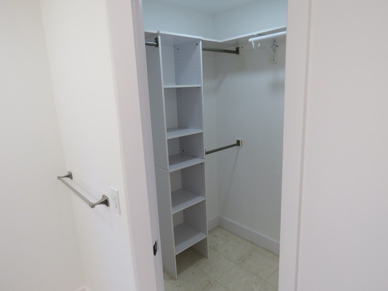 413 Marilu St - Photo 5 of 8