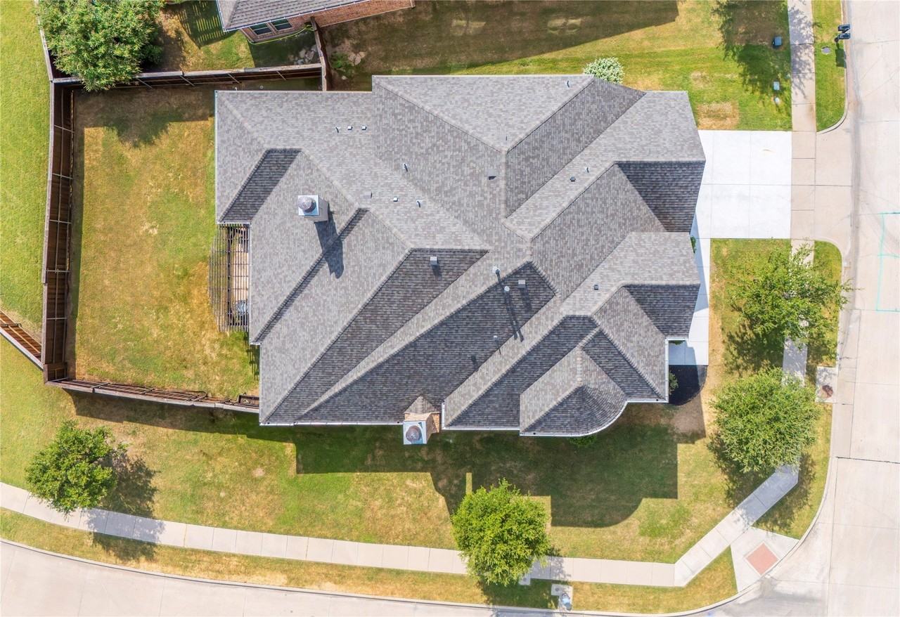 3728 Kennoway - Photo 3 of 40