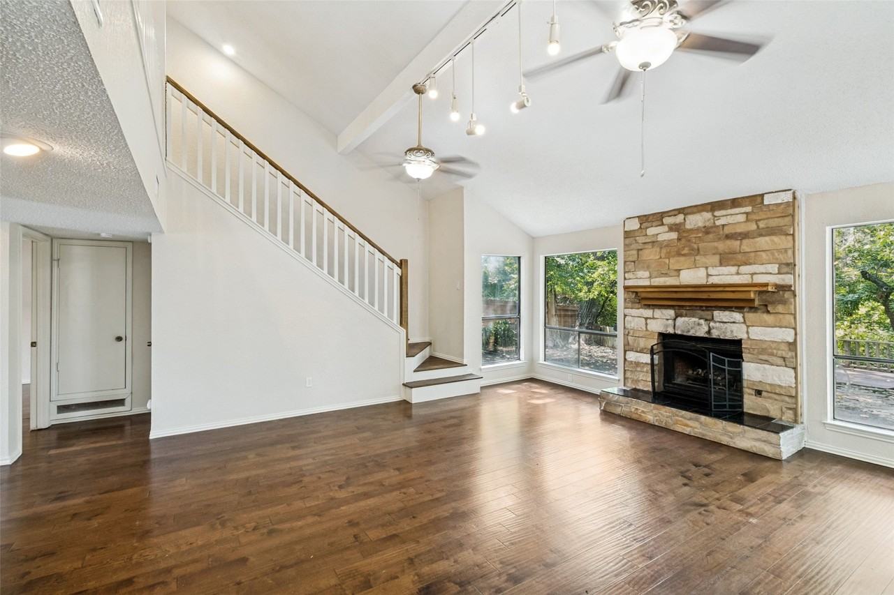 4710 Fallon Pl - Photo 5 of 20