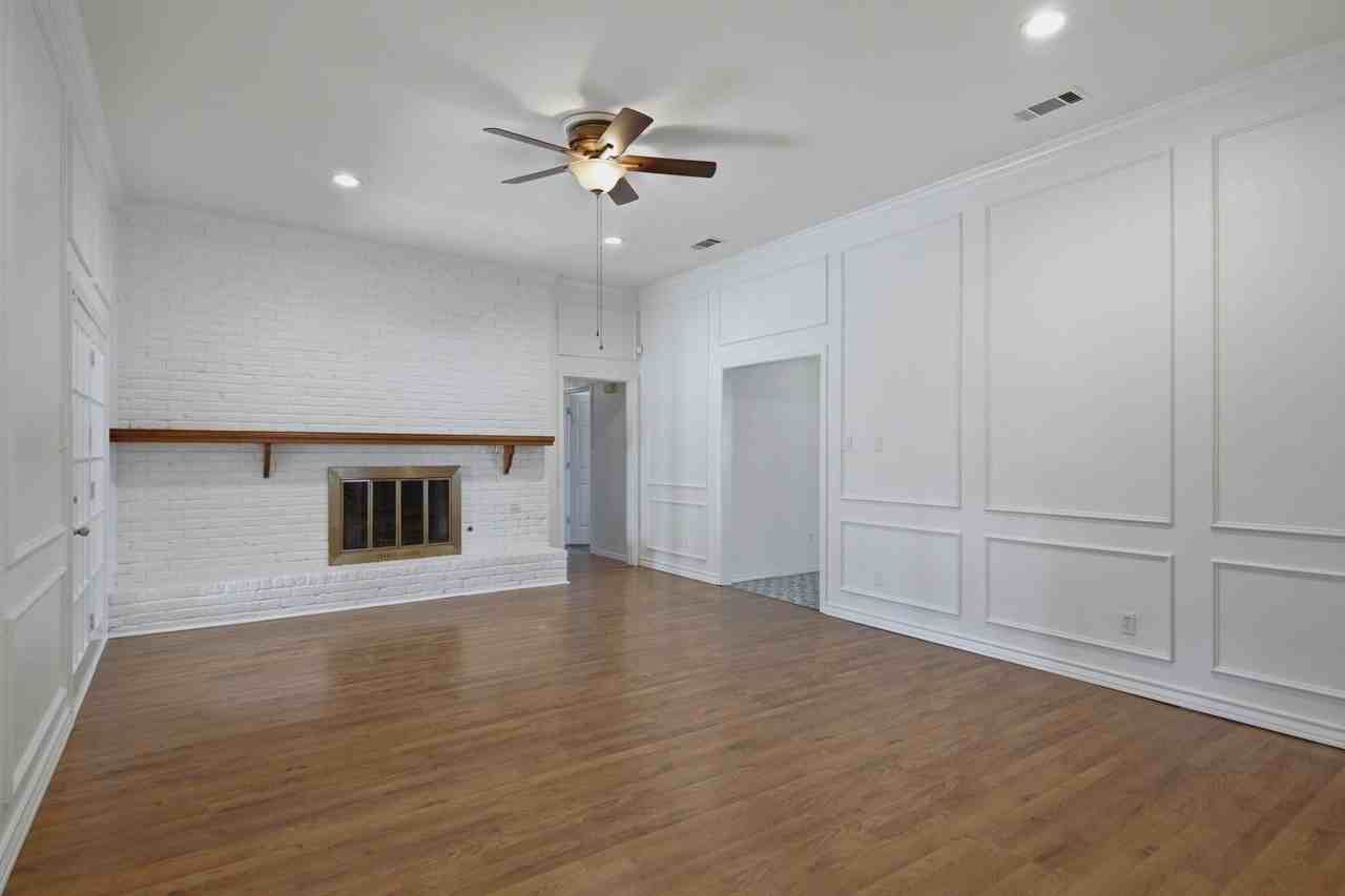 2119 Pueblo Dr - Photo 7 of 28