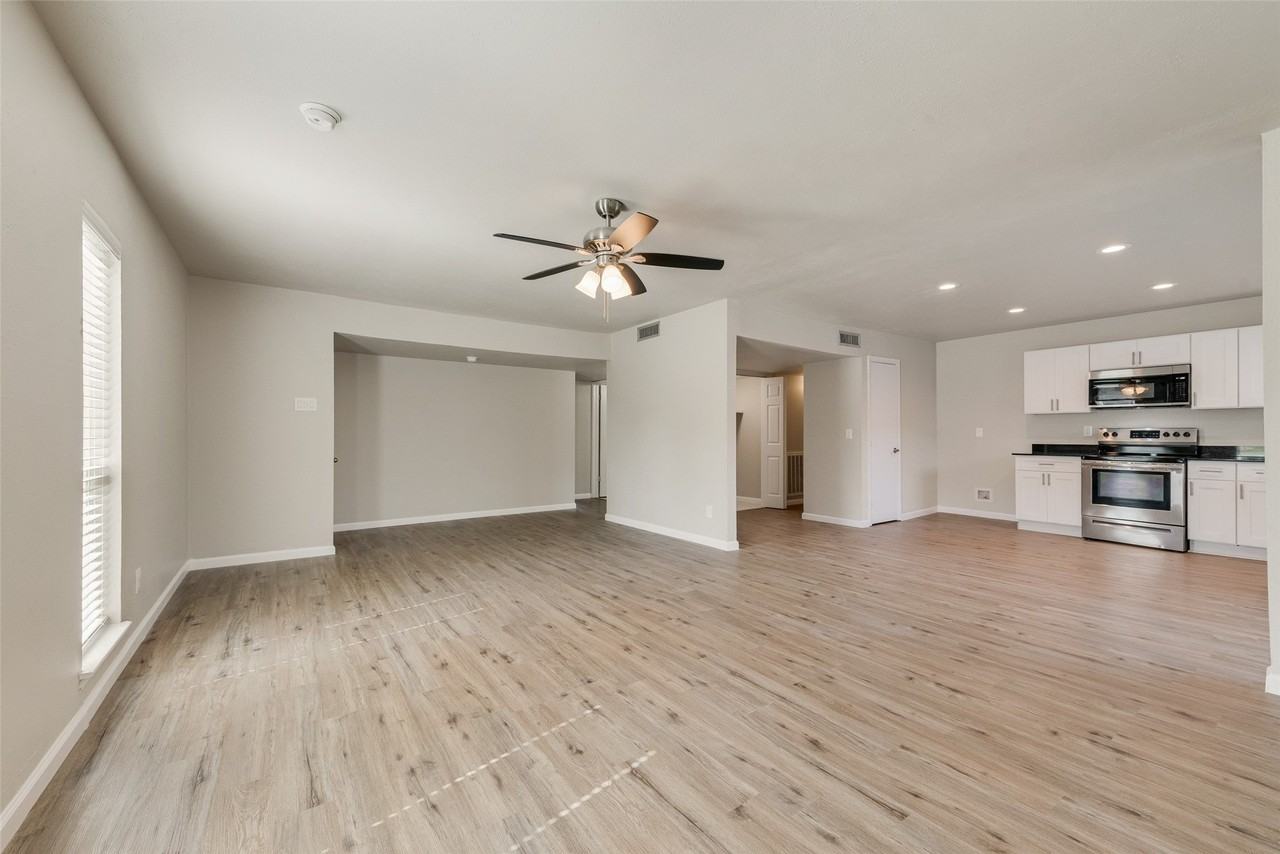 5903 Mimosa Ln - Photo 7 of 21