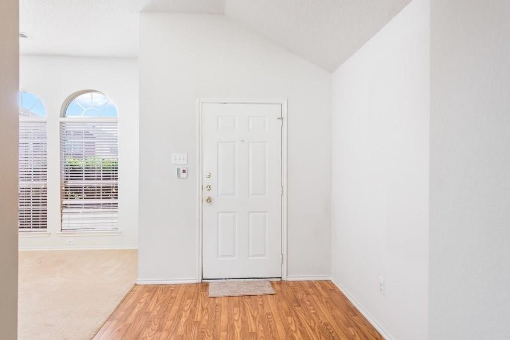 3508 Lasso Rd - Photo 3 of 17