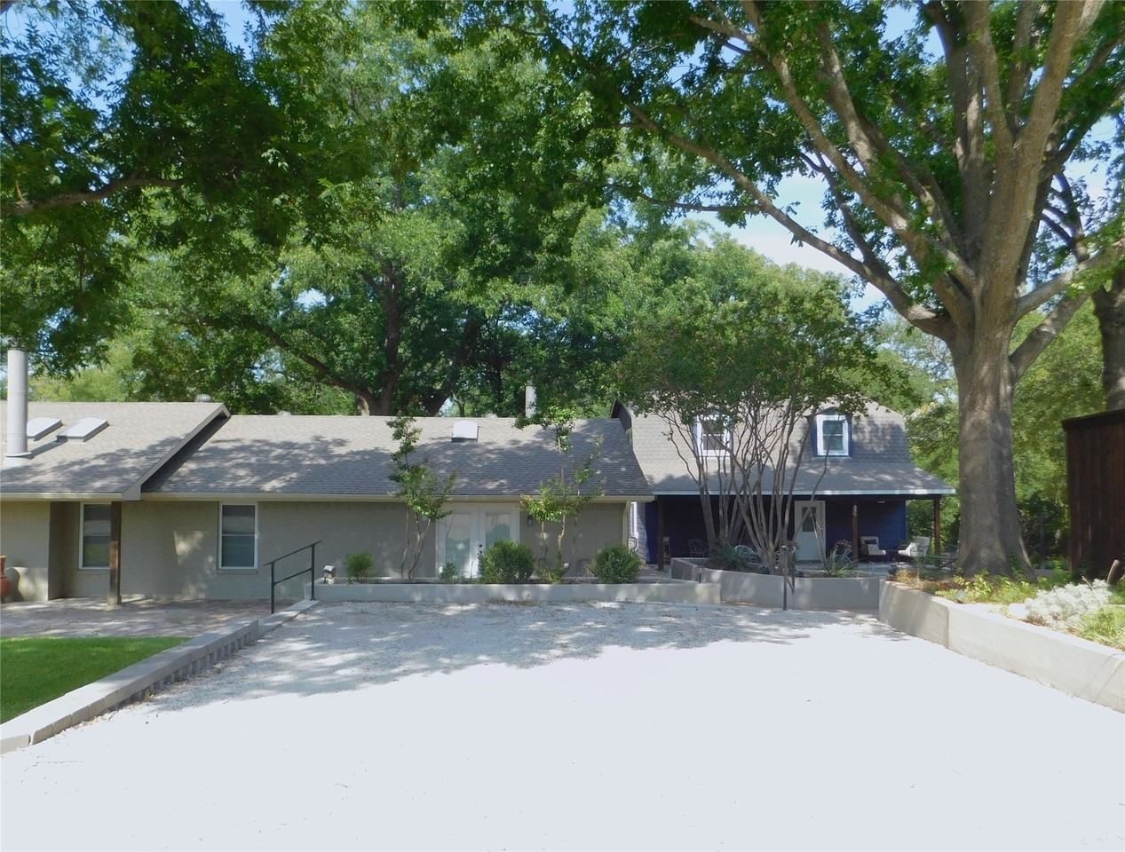 897 John George Ln - Photo 6 of 36