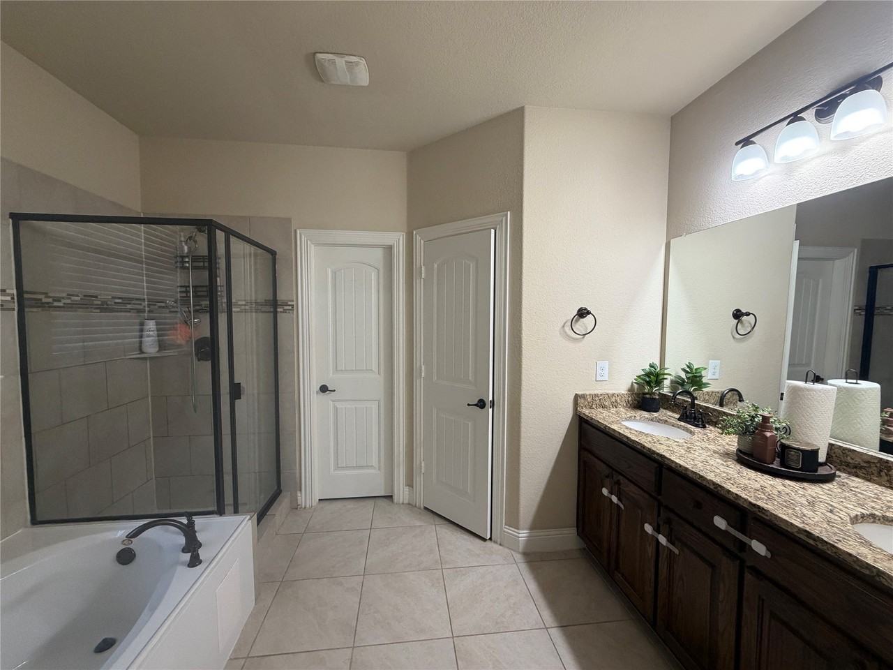 10700 Lariat Trail Dr - Photo 6 of 10
