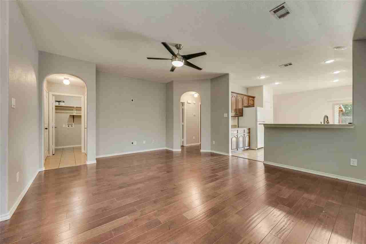 5160 Britton Ridge Ln - Photo 4 of 18