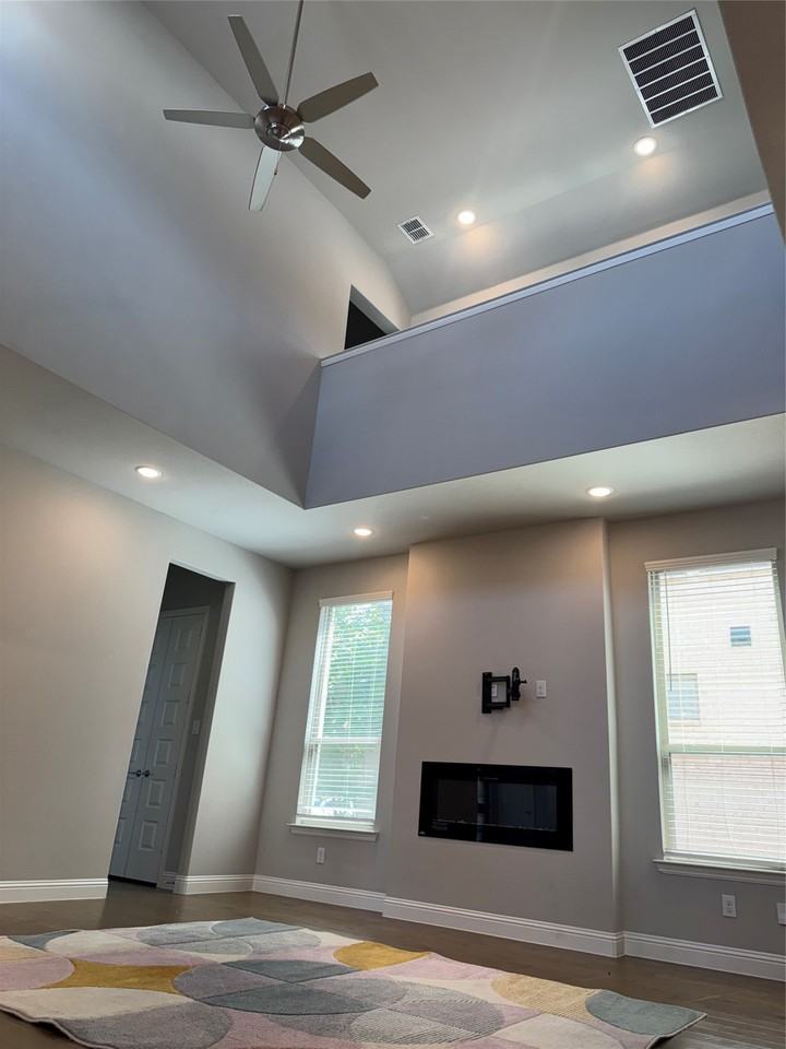 7269 Zachery Dr - Photo 5 of 26