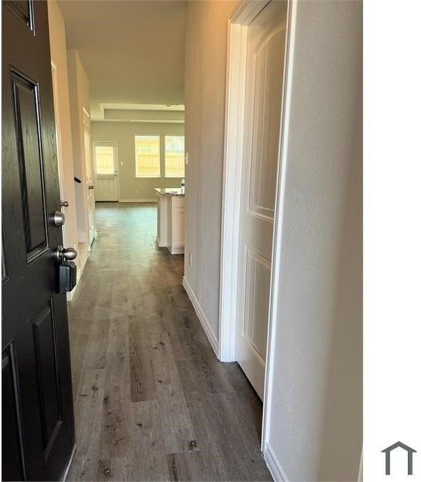 8312 White Pine Dr - Photo 2 of 10