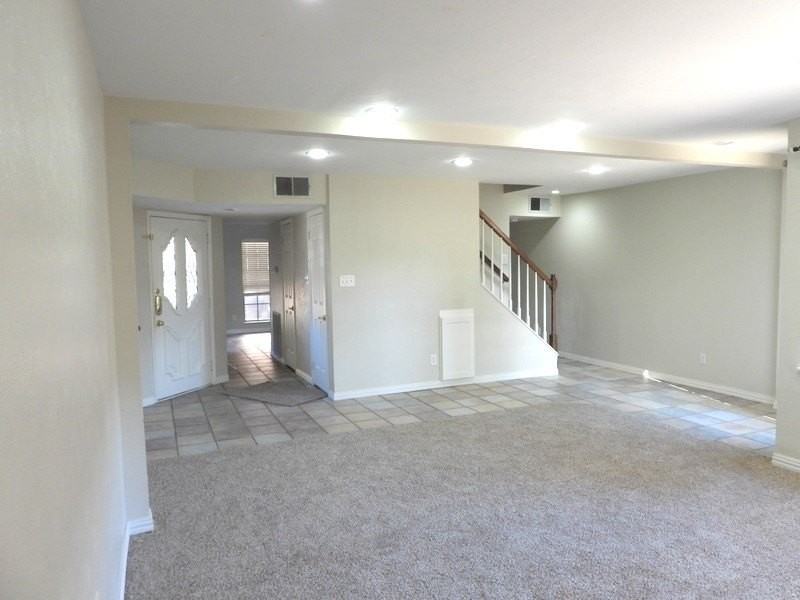 4090 Windhaven Ln - Photo 5 of 19