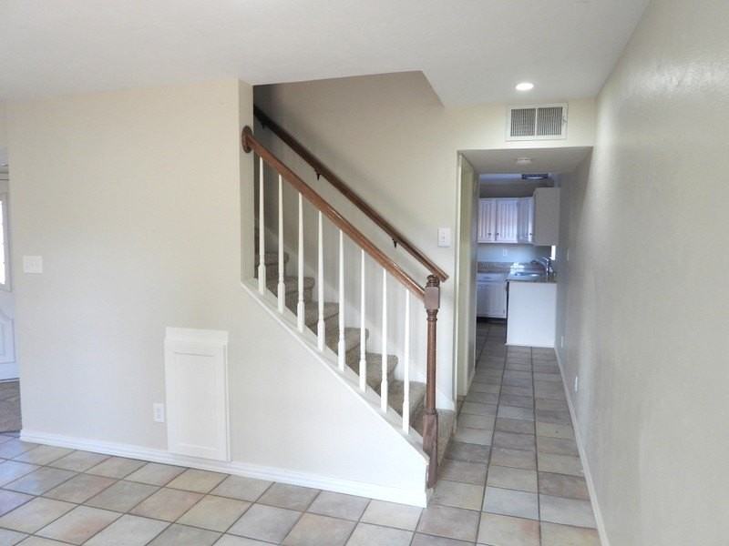 4090 Windhaven Ln - Photo 6 of 19
