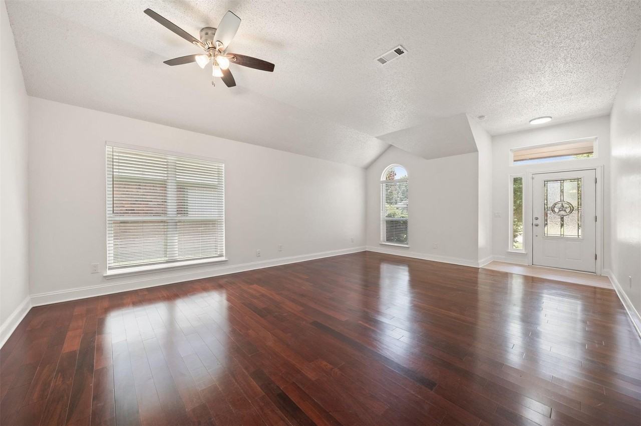 11000 Trestles Rd - Photo 5 of 15