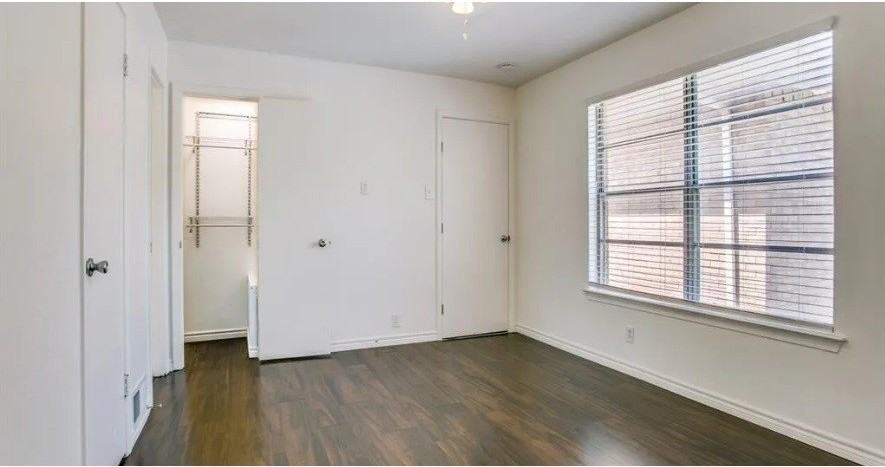 8602 Baltimore Dr #7 - Photo 3 of 11