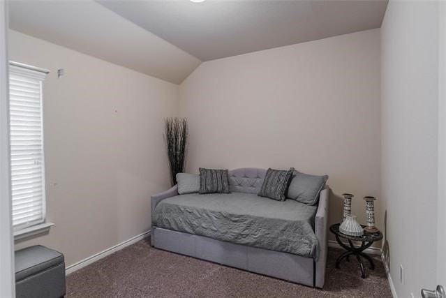 562 Jamestown Ln - Photo 6 of 20