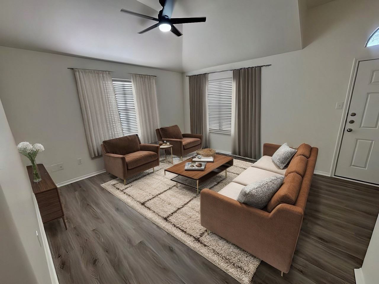 8135 Tierra Del Sol Rd - Photo 5 of 27