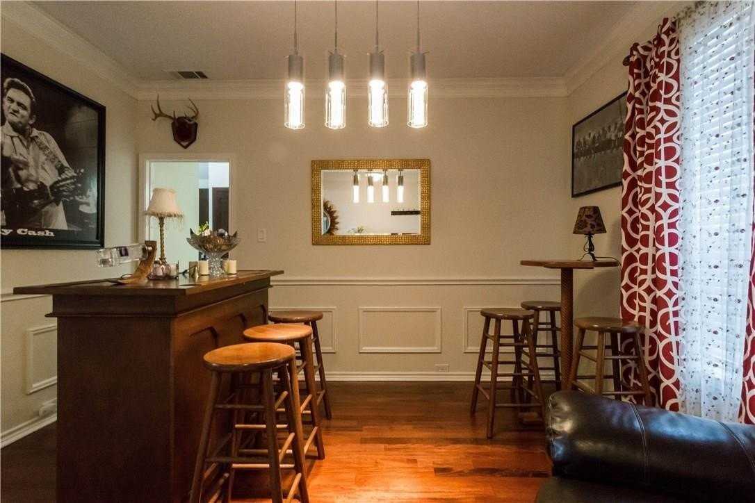 6103 Crystalwood Ct - Photo 5 of 27