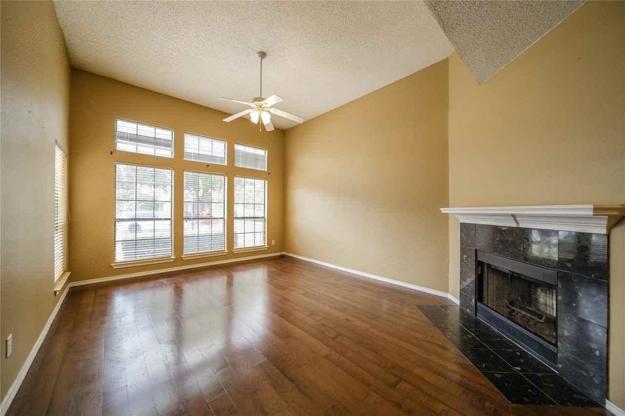 3325 Devonshire Dr - Photo 6 of 27