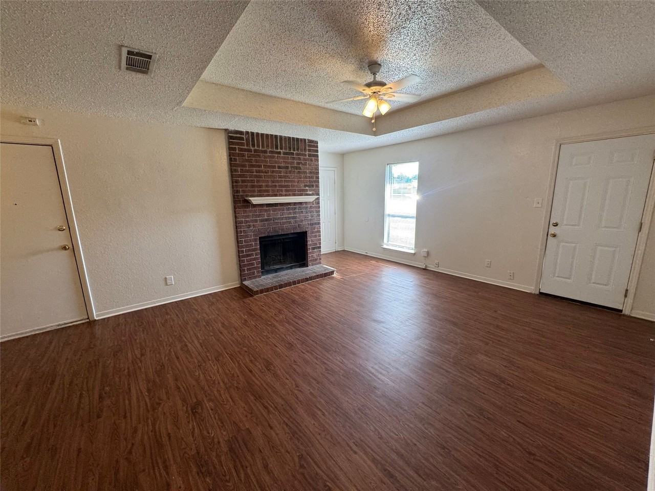 7510 Connie Ln - Photo 4 of 23