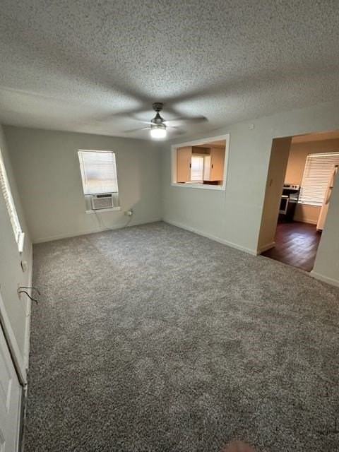 1301 Sewell St - Photo 2 of 11