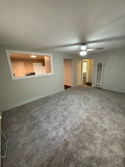 1301 Sewell St - Photo 3 of 11